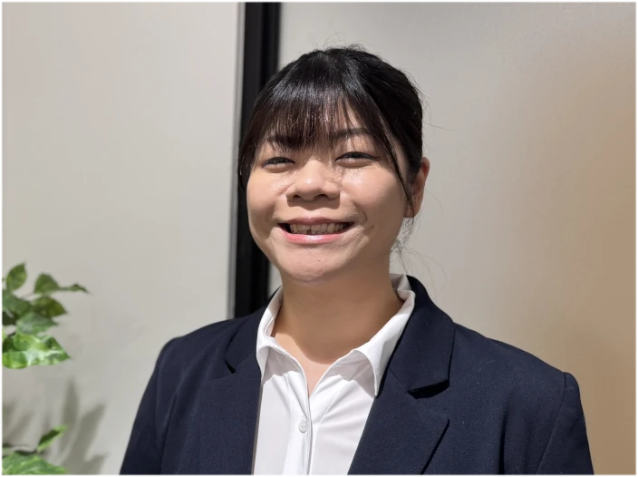 3つの言語と文化をつなぎ、グローバル案件を動かすサービスマネージャー